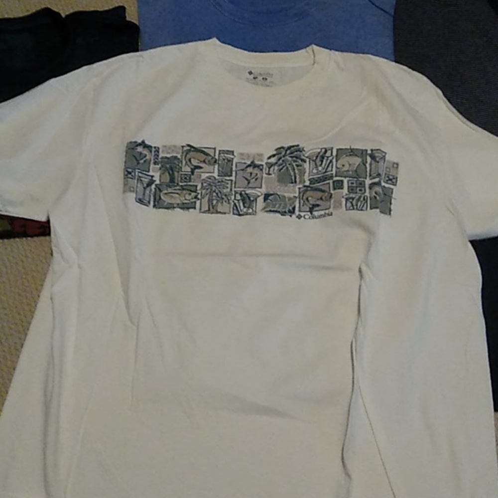 Shirts - Picture 5 of 16